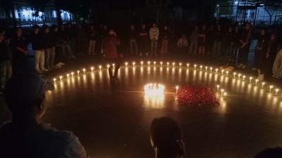 Aksi 1000 Lilin, Mahasiswa Ubhara Jaya Kenang Korban Demonstrasi