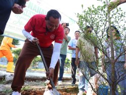 Tri Adhianto Targetkan 3 Juta Pohon, Warga Bekasi Diajak Jadi Bagian Penghijauan Kota