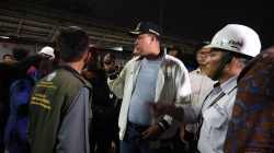 Wali Kota Bekasi Tinjau Lokasi Tabrakan Kereta di Bekasi Timur