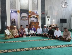 Safari Jumat, Wawali Harris Bobihoe Ajak Warga Doakan Kelancaran Haji Wali Kota Bekasi