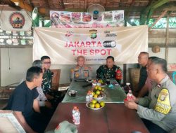 Polsek Bantargebang Gelar Diskusi Kamtibmas Lewat Program “Jakarta On The Spot” di Padurenan
