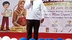 Sardi Effendi Hadiri Pentas Seni SDN Kali Baru III, Dorong Siswa Berprestasi dan Kreatif.