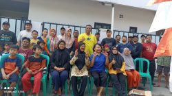 Guyub Warga RW 22 Harapan Jaya, Lurah Turun Langsung Bersihkan Lingkungan
