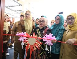 Resmikan Tiga Perpustakaan Mini, Bunda Literasi Bekasi Dorong Budaya Baca