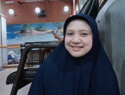 Dari Pendatang Jadi Kades, Hj. R Yaceu Herliyanti Kembali Dipercaya Warga Lambangsari